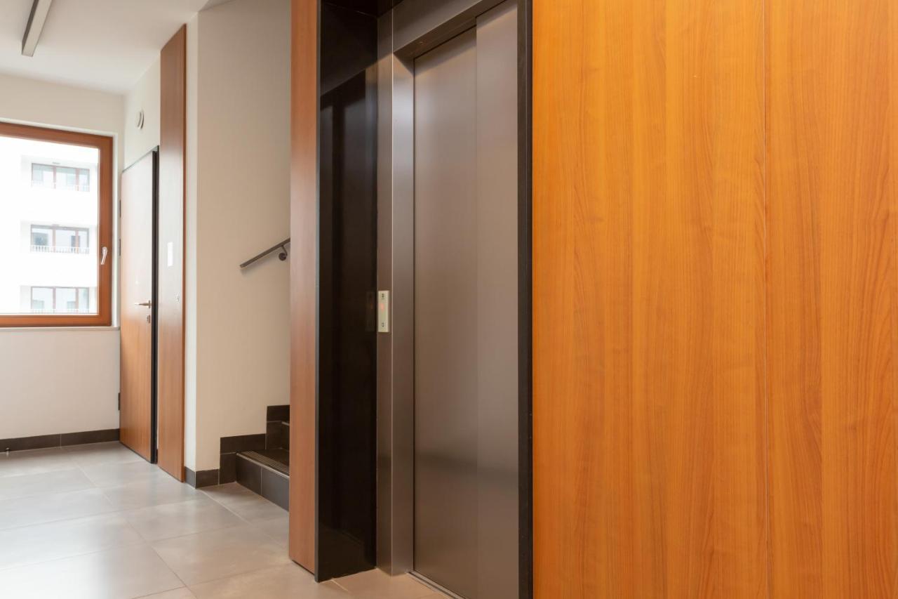 Awangarda Apartment Warsaw Ochota By Renters Prestige 외부 사진